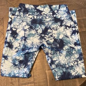 Lululemon Wunder Under legging, Size 6